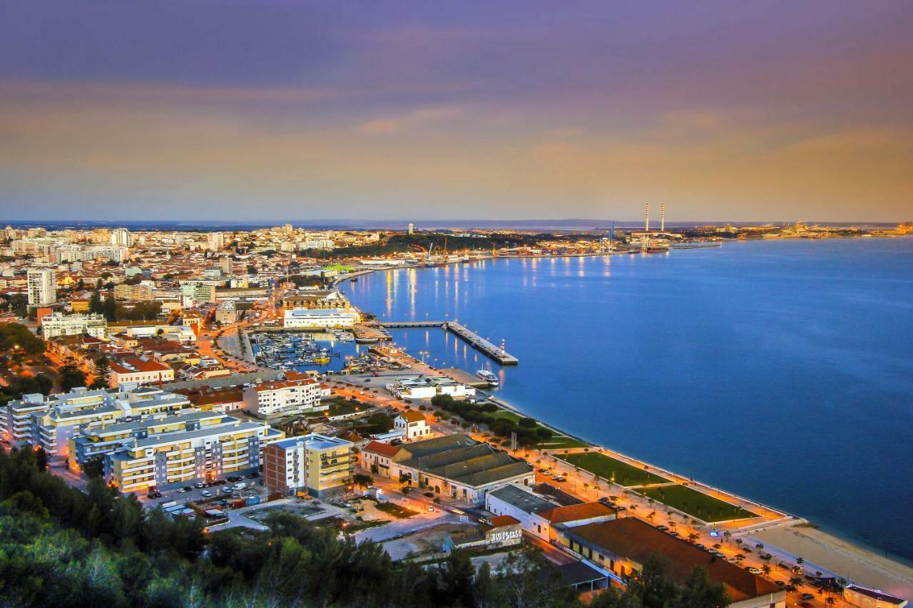 App Apartamento Palmela Village Экстерьер фото